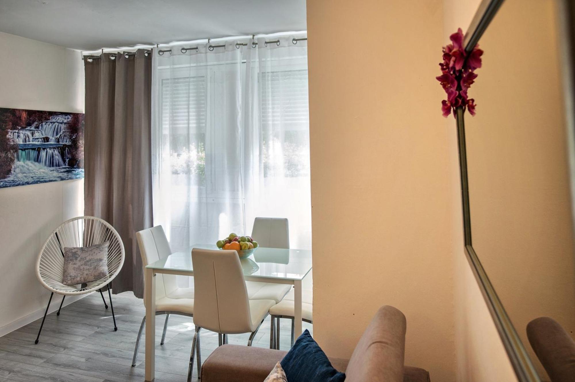 Apartment Pape Spalato Esterno foto
